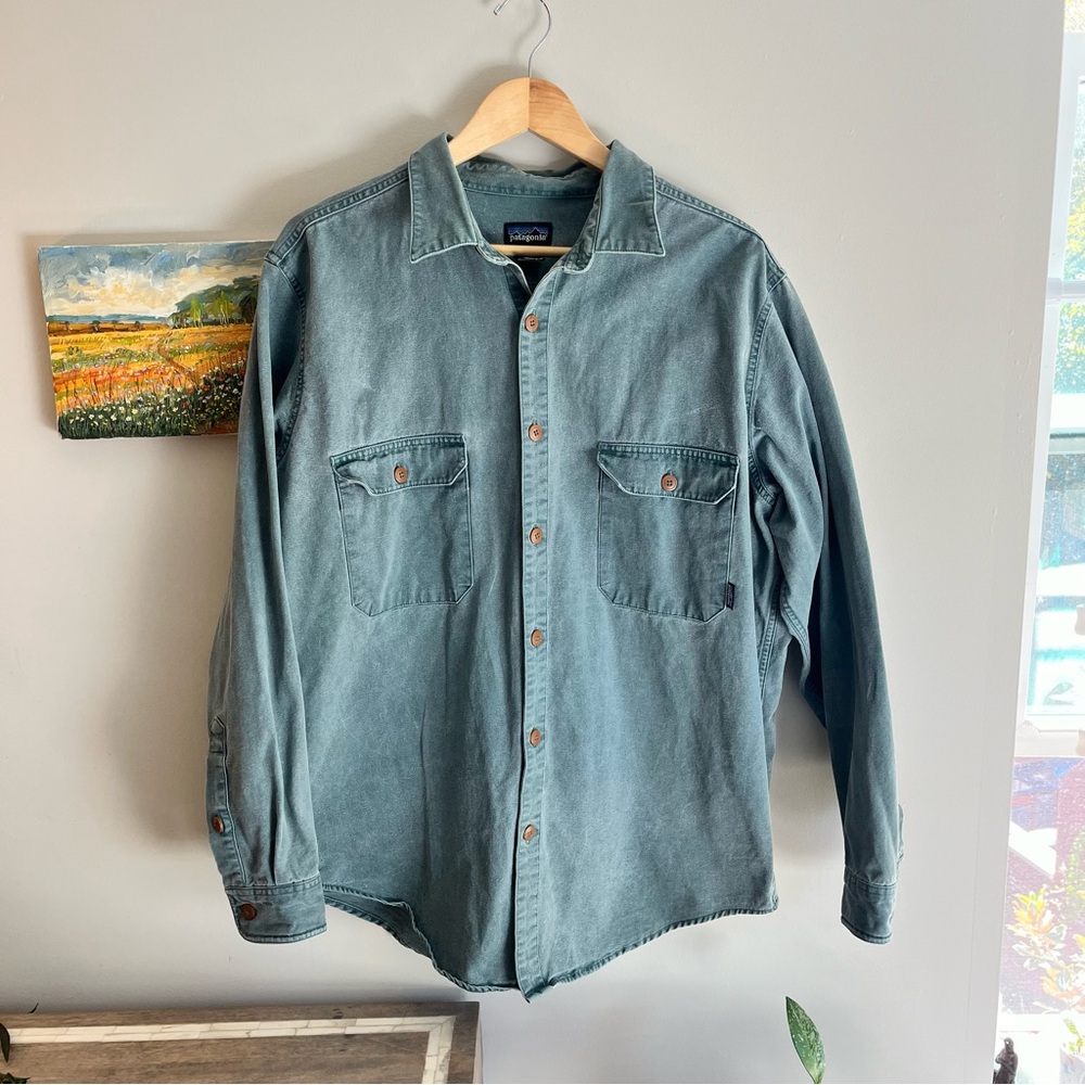Vintage Patagonia canvas button down men's size XL.